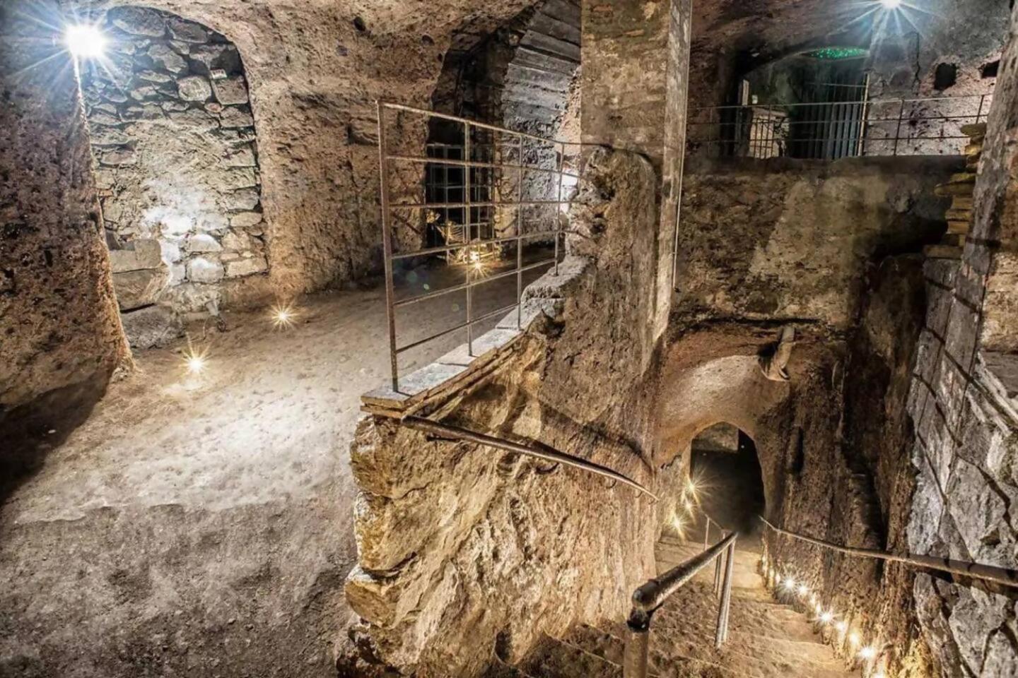 appartamento centro storico con cucina, servizio streming, vicino a tutte le attrazioni del posto Viterbo Esterno foto